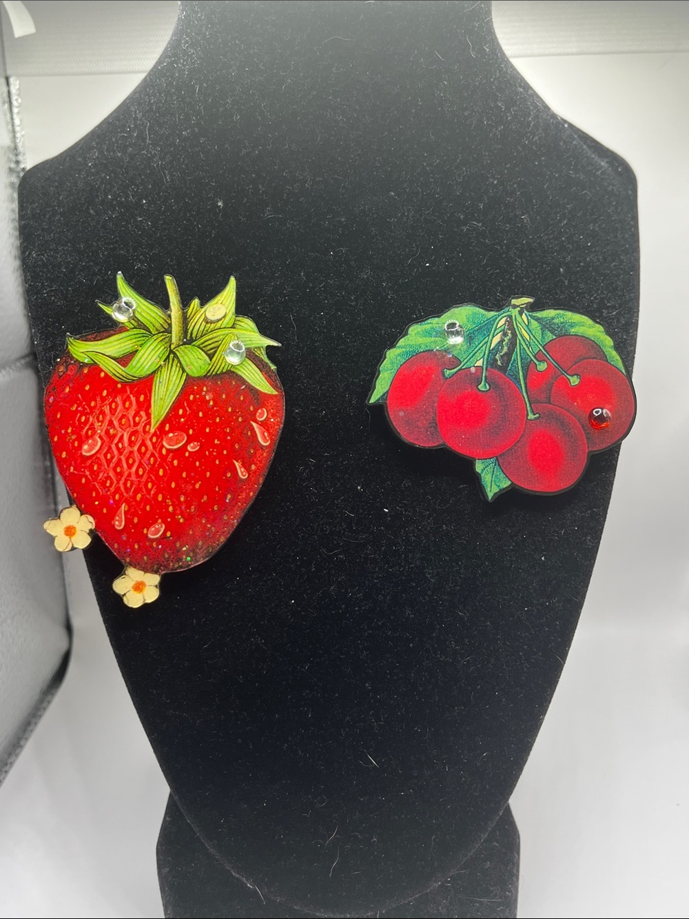 Rare! Designs From The Deep DFTD Red Strawberry and Cherry Fruit Brooch